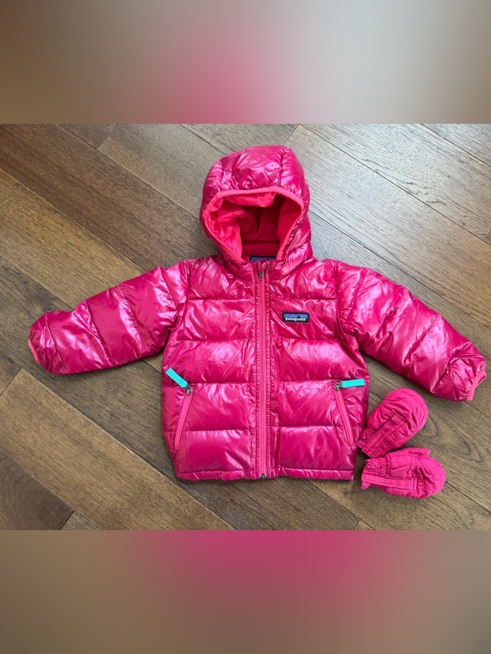 Patagonia Bright Pink Puffy Hooded Jacket with Matching Mittens. Size 12-18 m